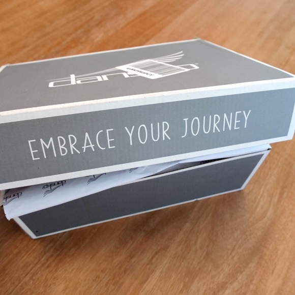 Dansko Britney Waxy Burnished Wine Clogs, 10.5 — NWT - Picture 10 of 10